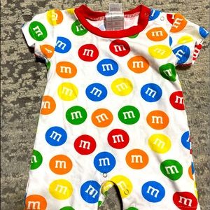 M&M unisex romper